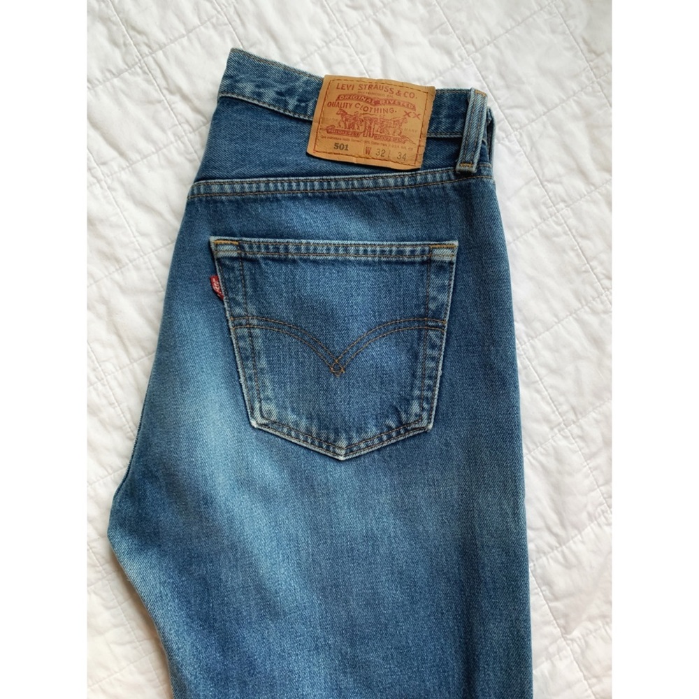 Vintage Levi's Cropped Jeans